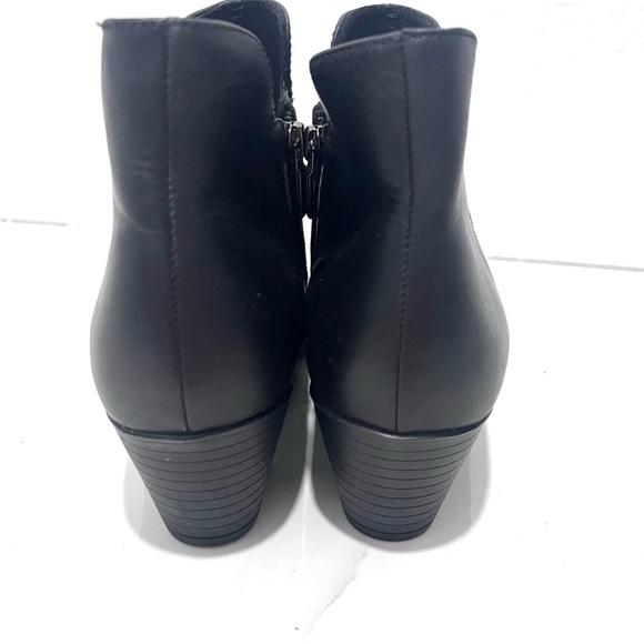 Munro Classic Jackson Chelsea Boots in black leather Ankle Boots 9.5 - Picture 7 of 10